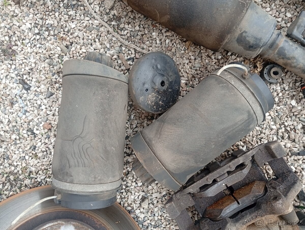 MERCEDES BENZ R V251, W251 VZDUCHOVÝ PODVOZEK PĚKNÝ - 9