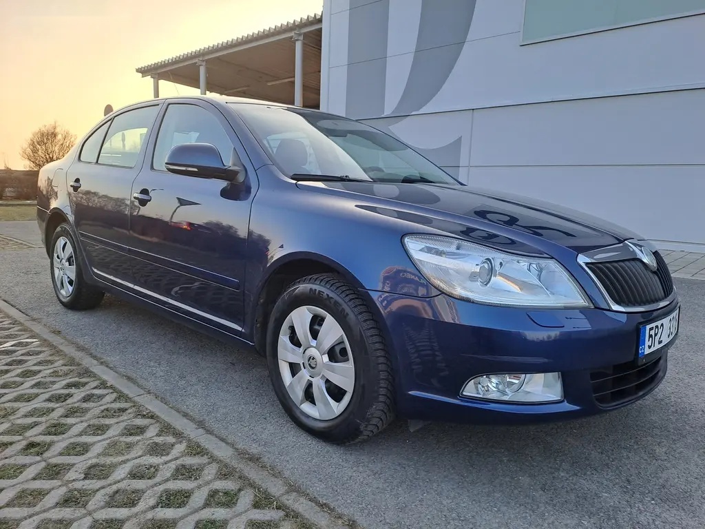 Škoda Octavia, 1.6i 75KW ELEGANCE 2.MAJITEL - 9
