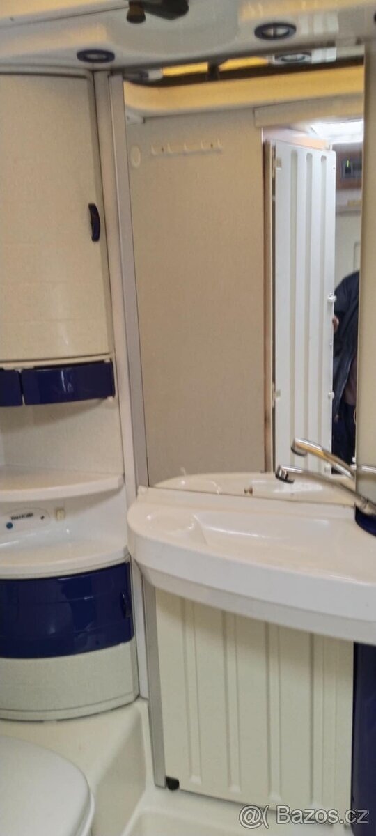 Hymer, Fiat ducato, Klimatizace; 6 míst - 9