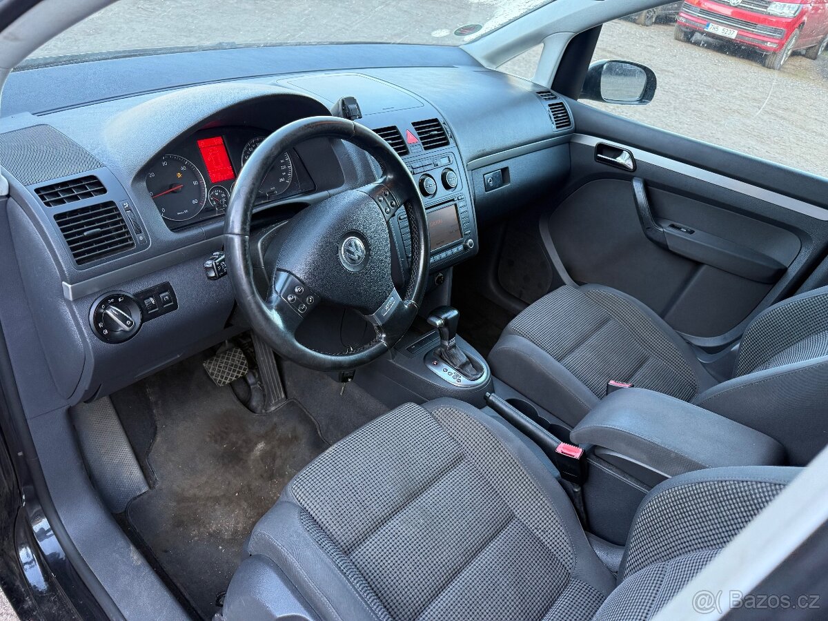 Volkswagen Touran 1.9tdi 77kw - 9