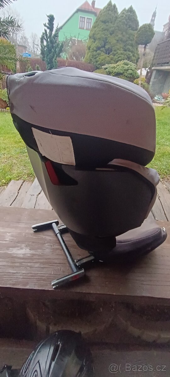 Dětské lyže.. Helmy.. sedačka Cybex Isofix - 9