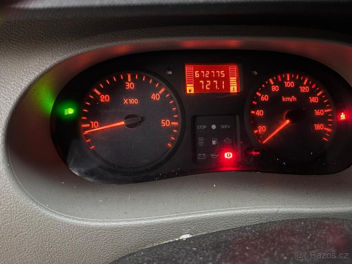 Renault Master 2.5 DCI 84 Kw, r.v.2004 - 9