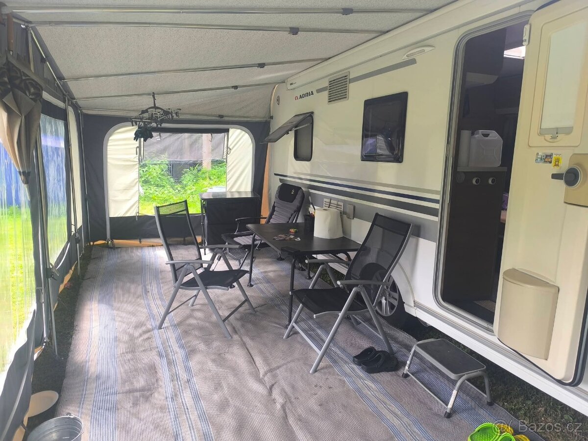Prodám karavan Adria adora - 9