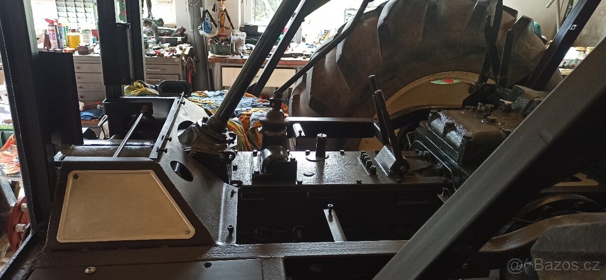 Zadek Zetor 7045 - 9