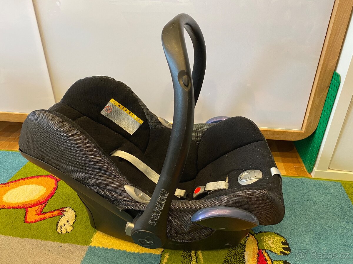 Autosedačka Maxi-cosi Universal 0-13kg se základnou - 9