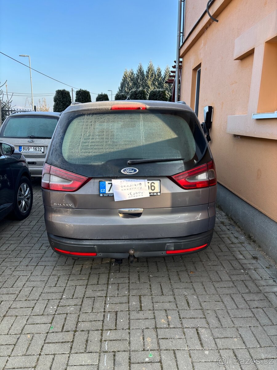Prodám Ford Galaxy – 2.0 TDCi (103 kW), rok 2013 ,7 míst - 9