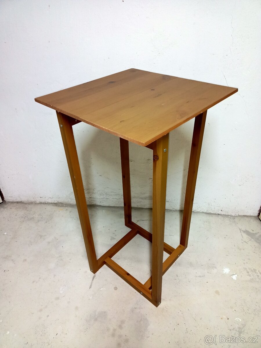 Prodám hezký barový stůl + 2 barové židle - 9