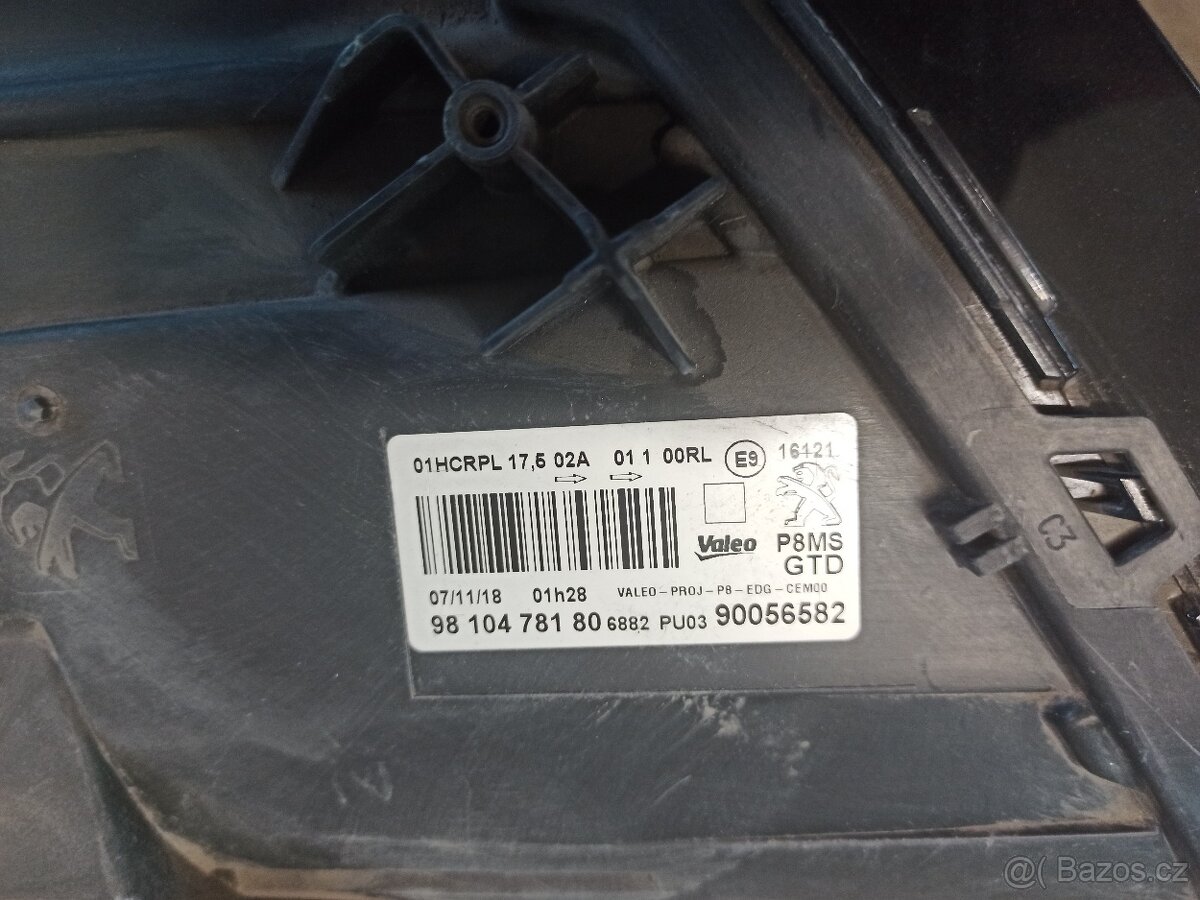 Světla Peugeot.. - 9