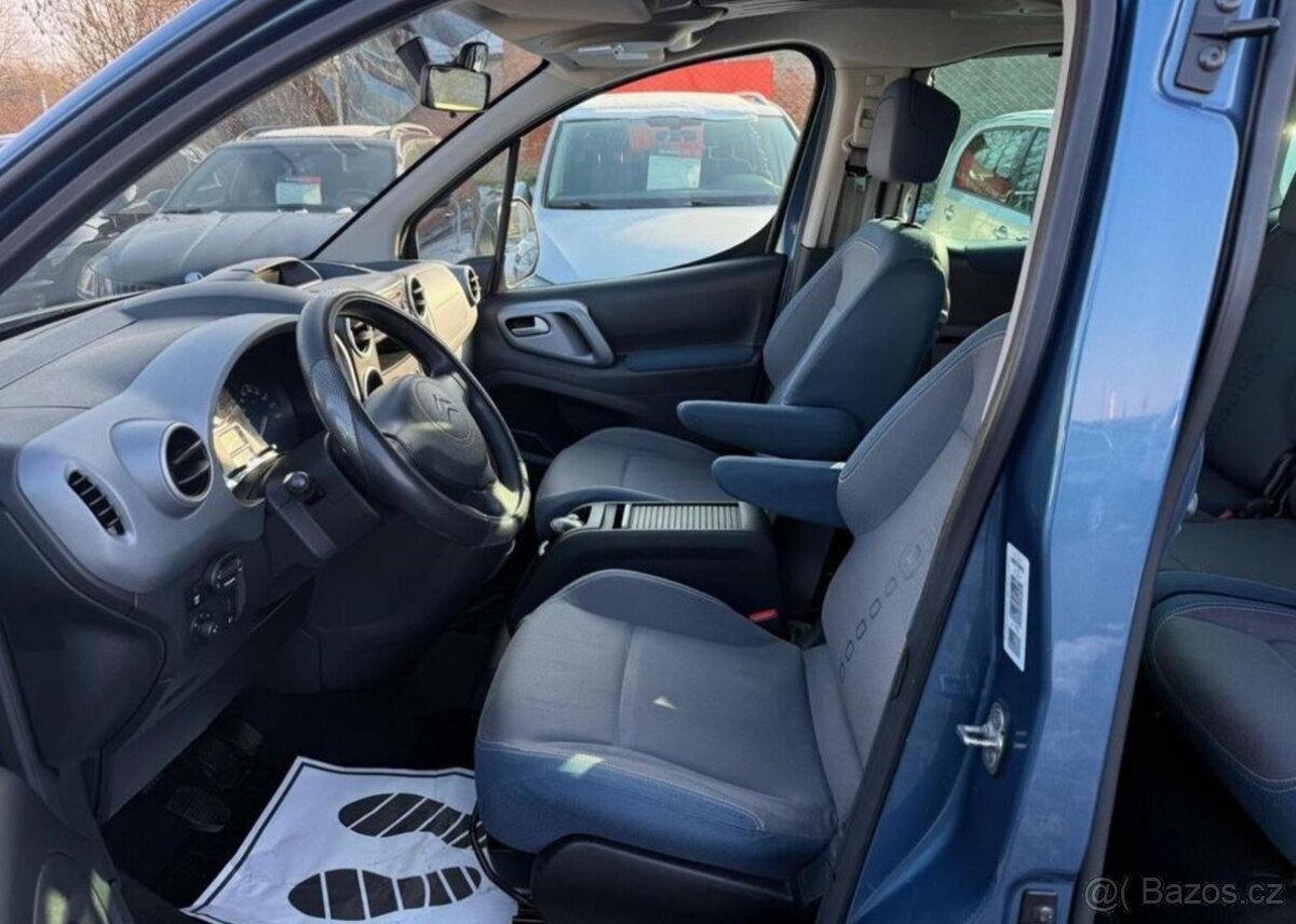 Citroën Berlingo 1.6i MULTISPACE WEBASTO benzín manuál 88 kw - 9