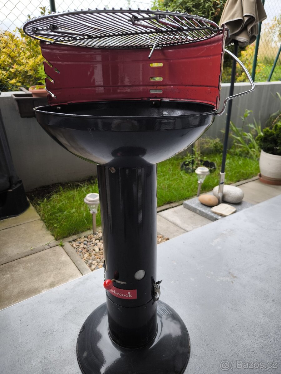 Zahradní gril - 9