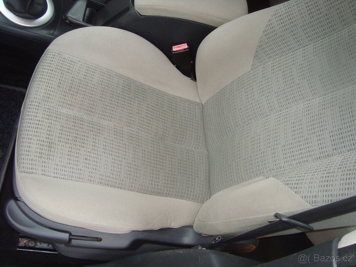 Renault Megane 1,5DCI - 9