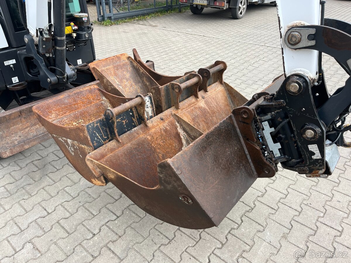 Minibagr minirypadlo Bobcat E35z, Powertilt Kubota CAT - 9