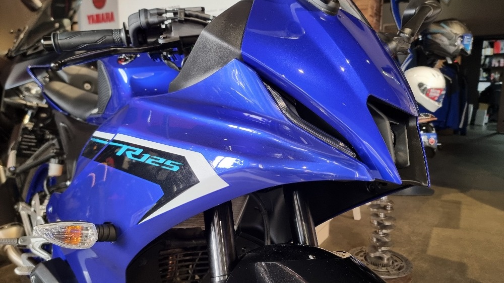 Yamaha YZF-R125 - 9