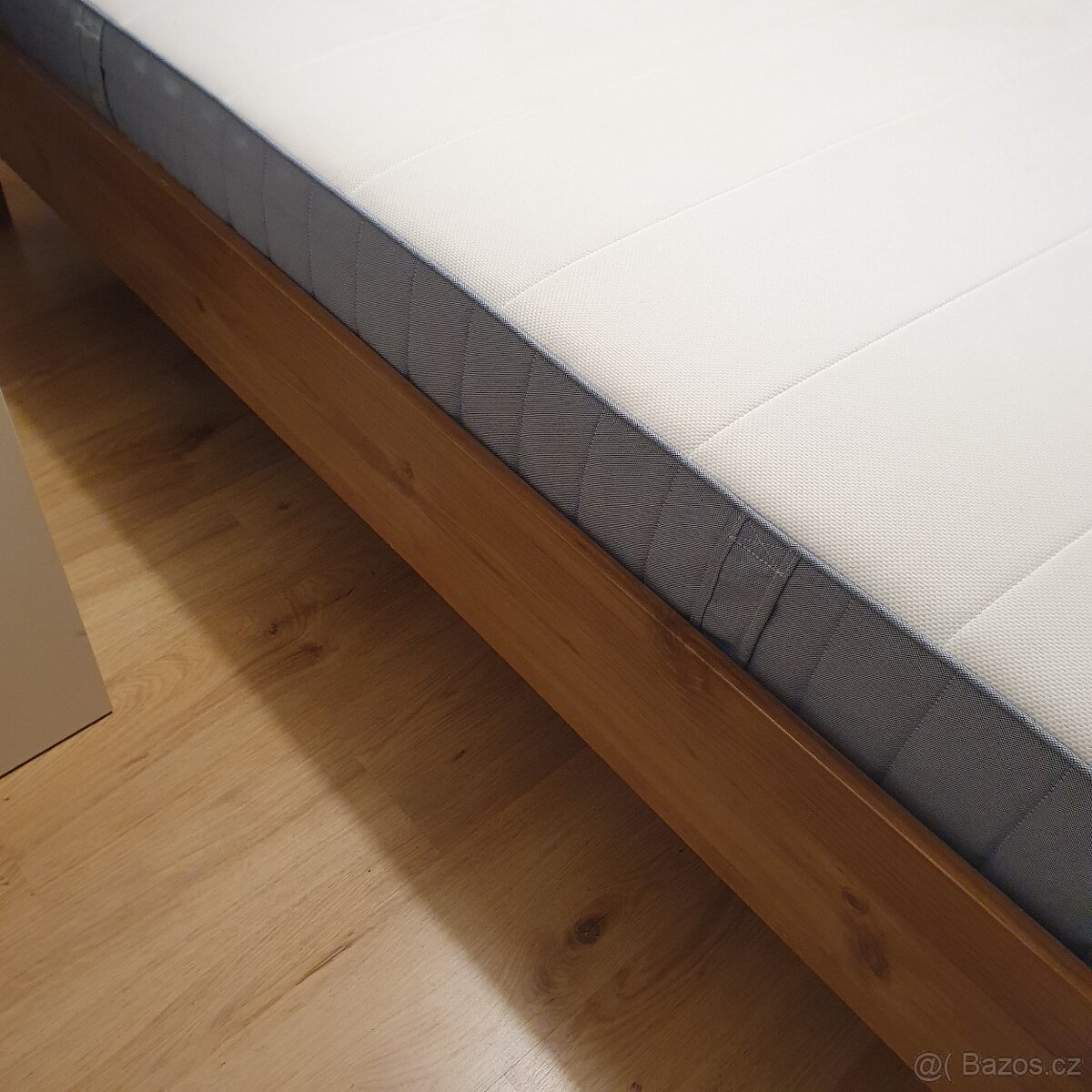 Postel Ikea 140x200 s roštem a matraci - 9
