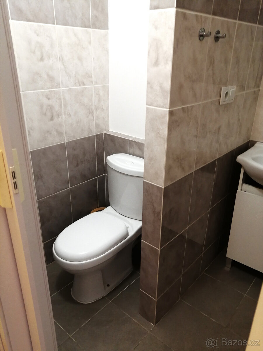 Pronájem bytu 1+1/L, 34,6 m2, Kladno, ul. Vodárenská - 9