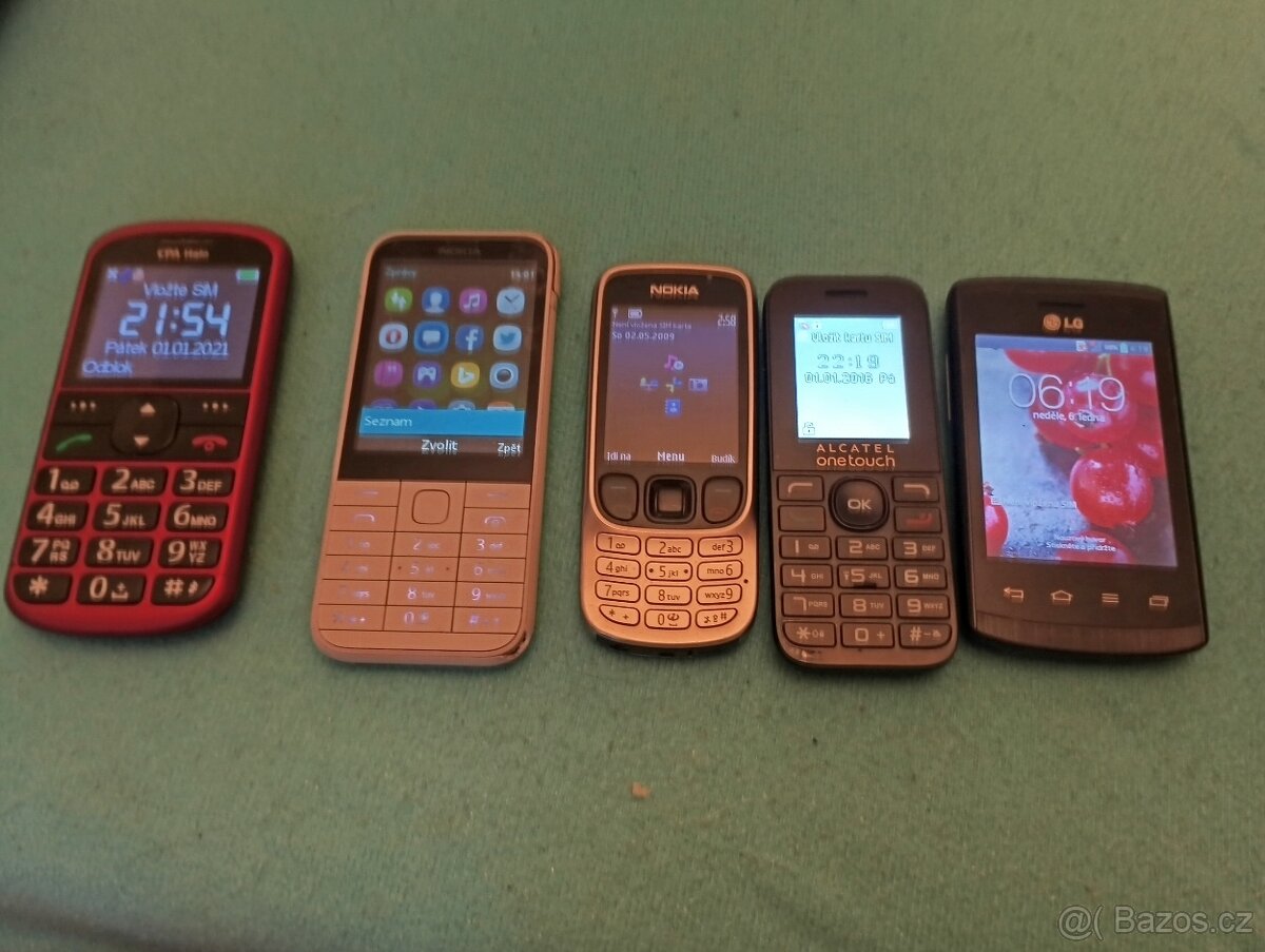 Mobily různé značky - 9