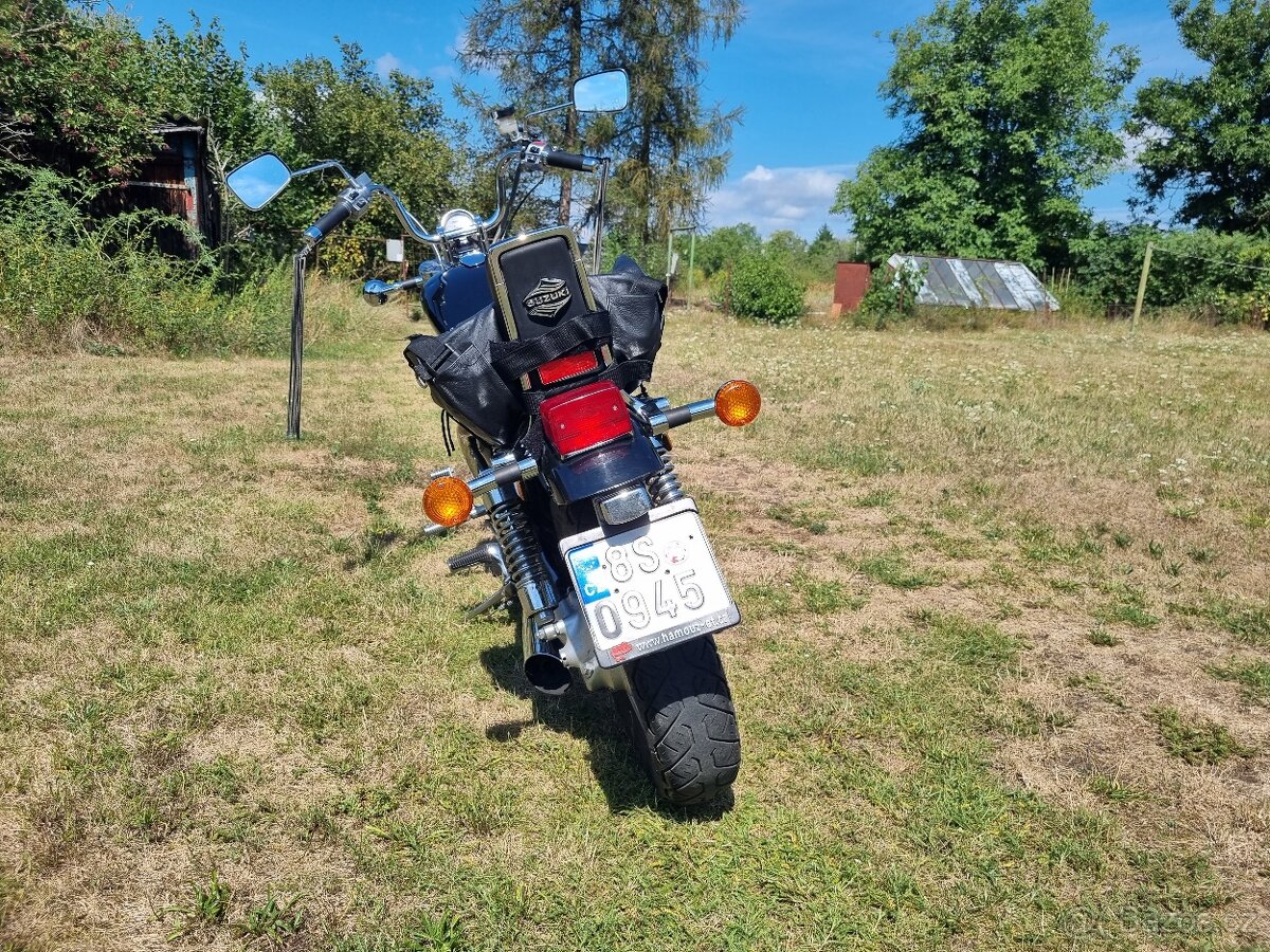 Suzuki intruder VS 800 r.v. 1994 - 9
