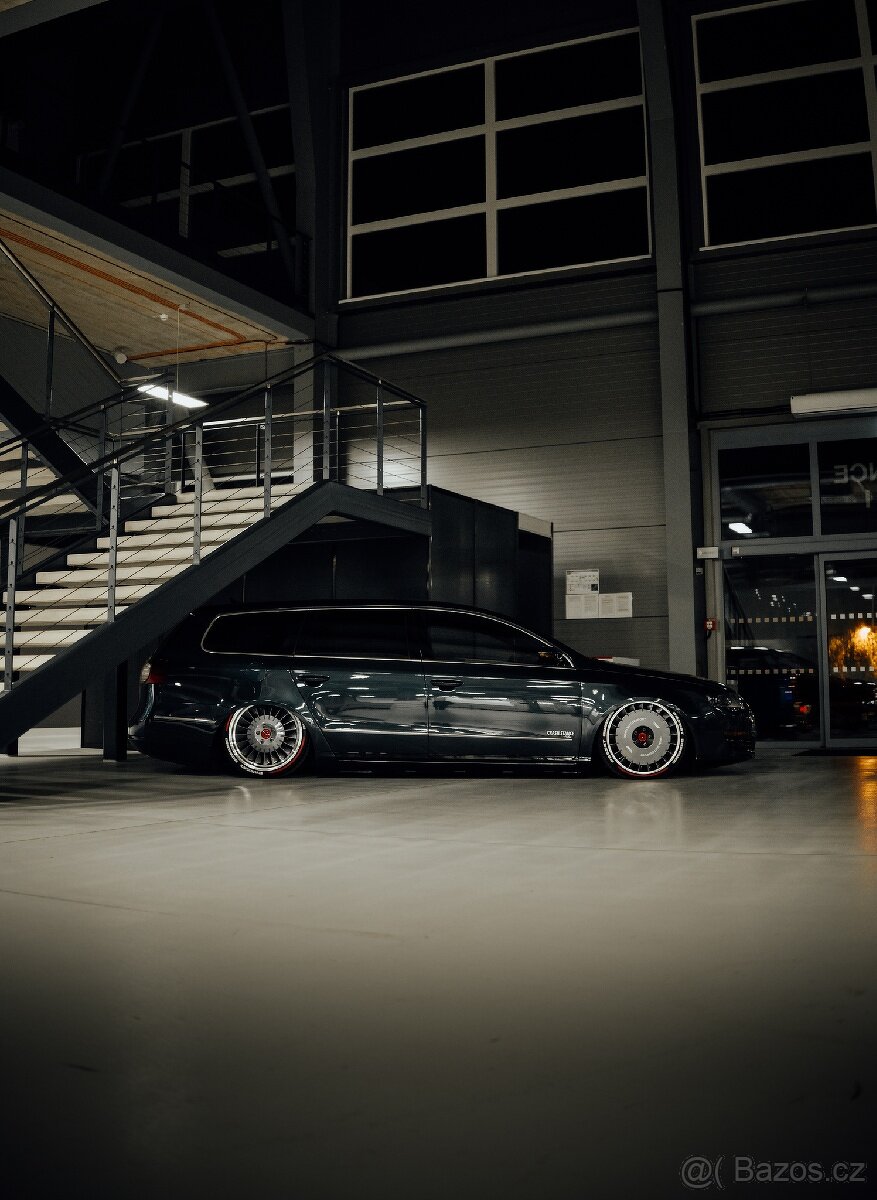 VW Passat B6 variant Individual Sport - 9