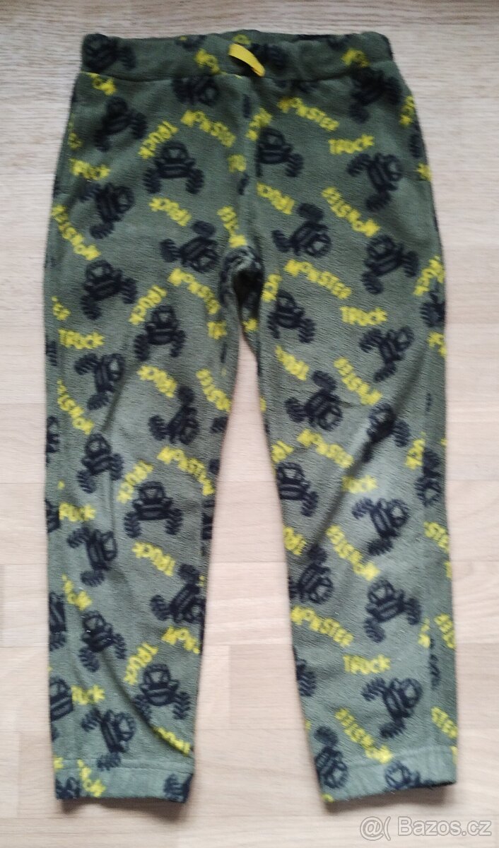 Tepláky vel. 116 - 9