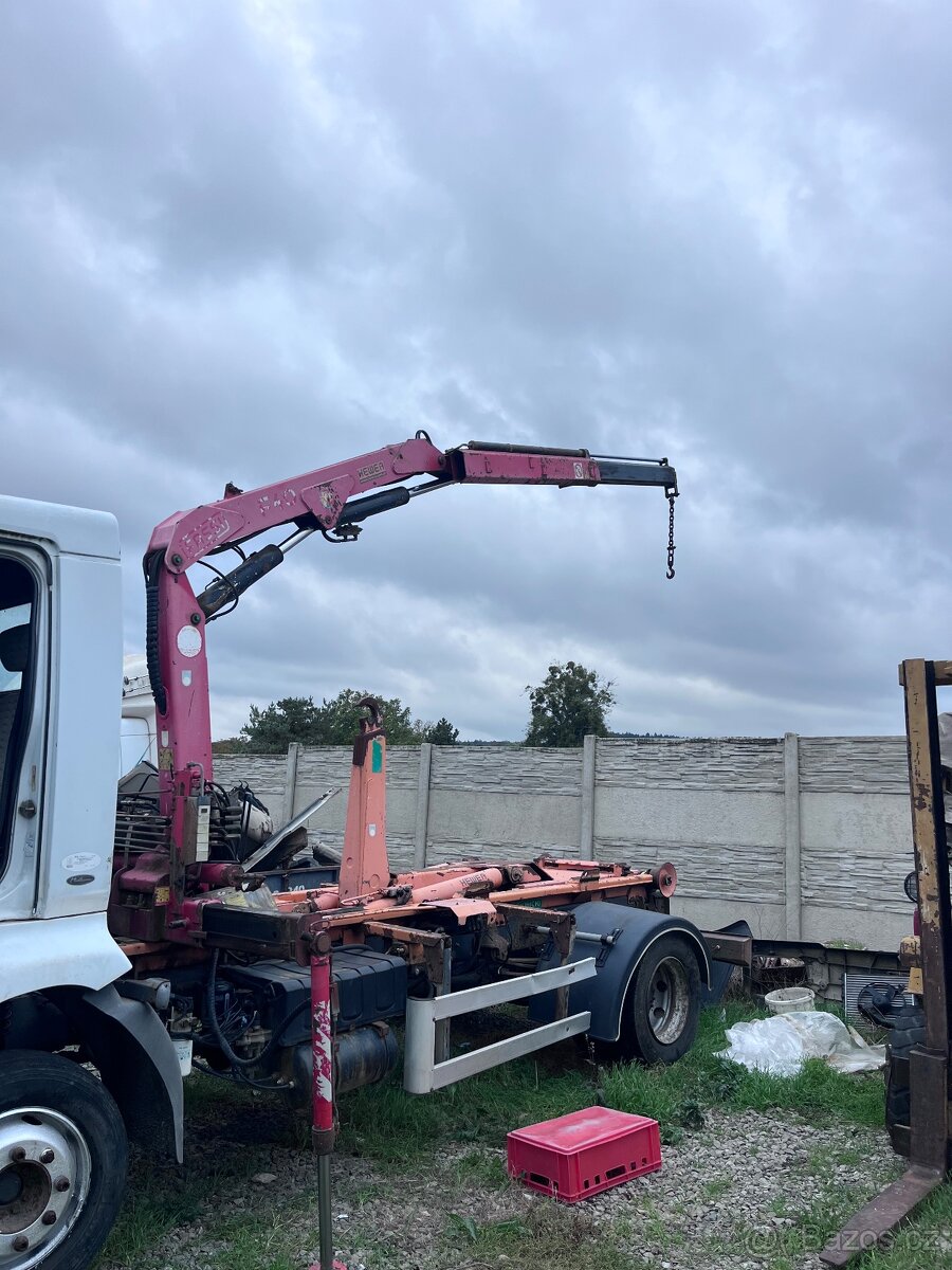 Renault midlum 12.180, hákový nosič kontejneru 1m, HR 2005 - 9