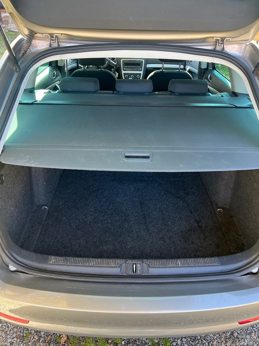 Škoda Octavia 16 TDI kombi - 9