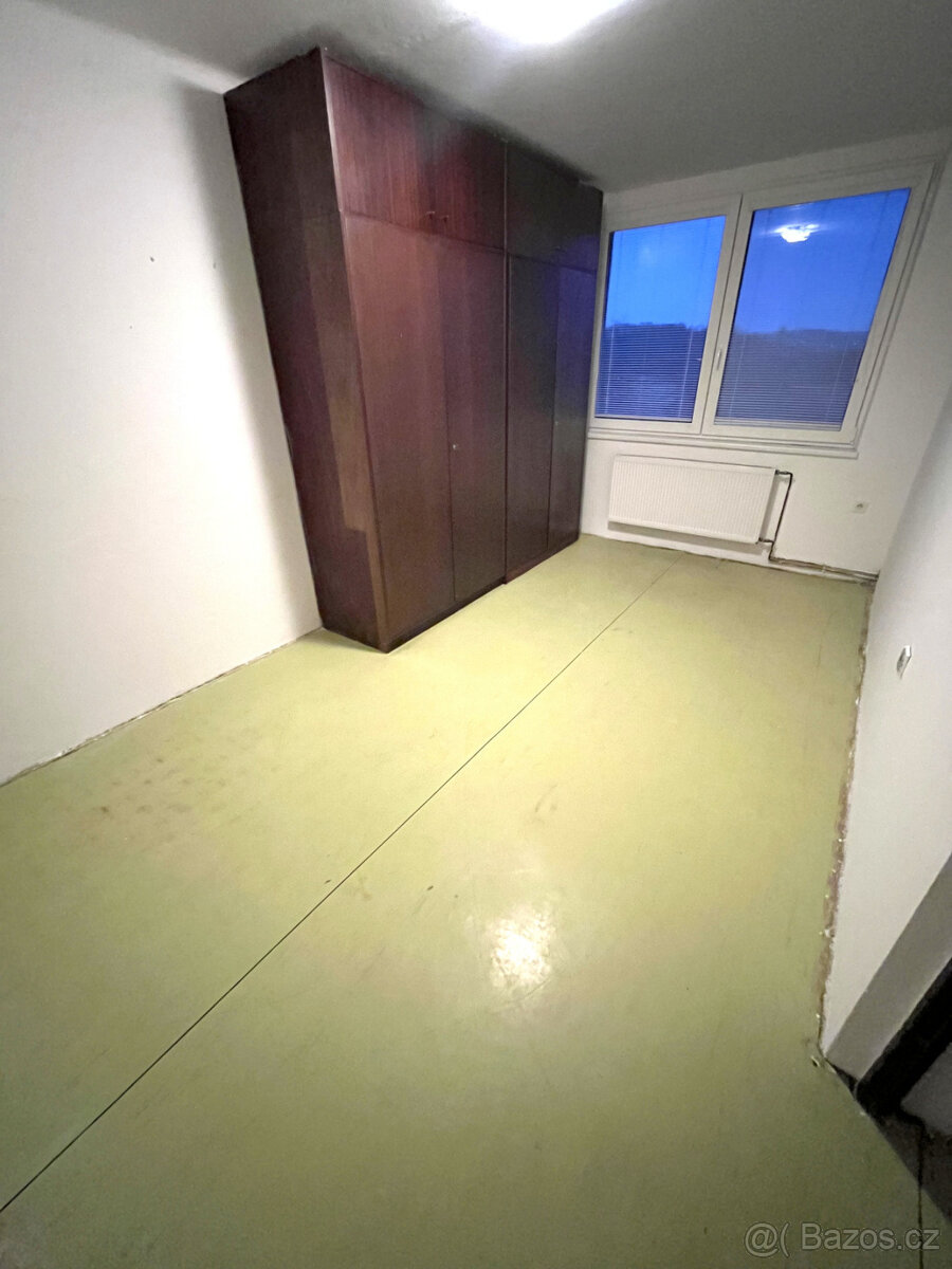 Pronájem bytu 4+1/L,109 m2, Velvary, okr.Kladno, 2.NP, cihla - 9