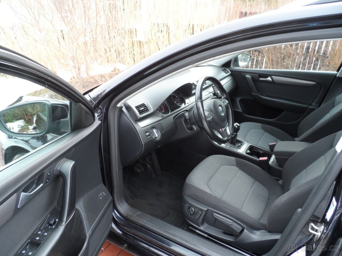 VW Passat B7 2.0 TDI 130 KW,Xenon,Navi.R.V.07/2014 - 9