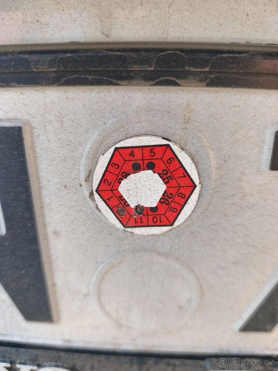 Volvo XC60 r design - 9