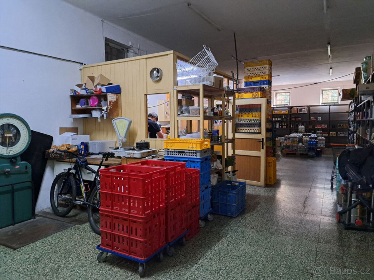 Komerční nemovitost - Kolín - 9