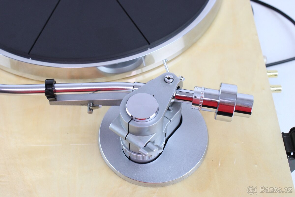 Gramofón YAMAHA YP-D9 - 9