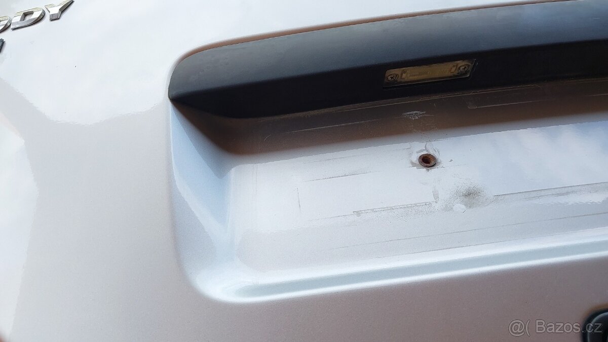 VW Caddy – Dveře kufru , Vzpěry - 9