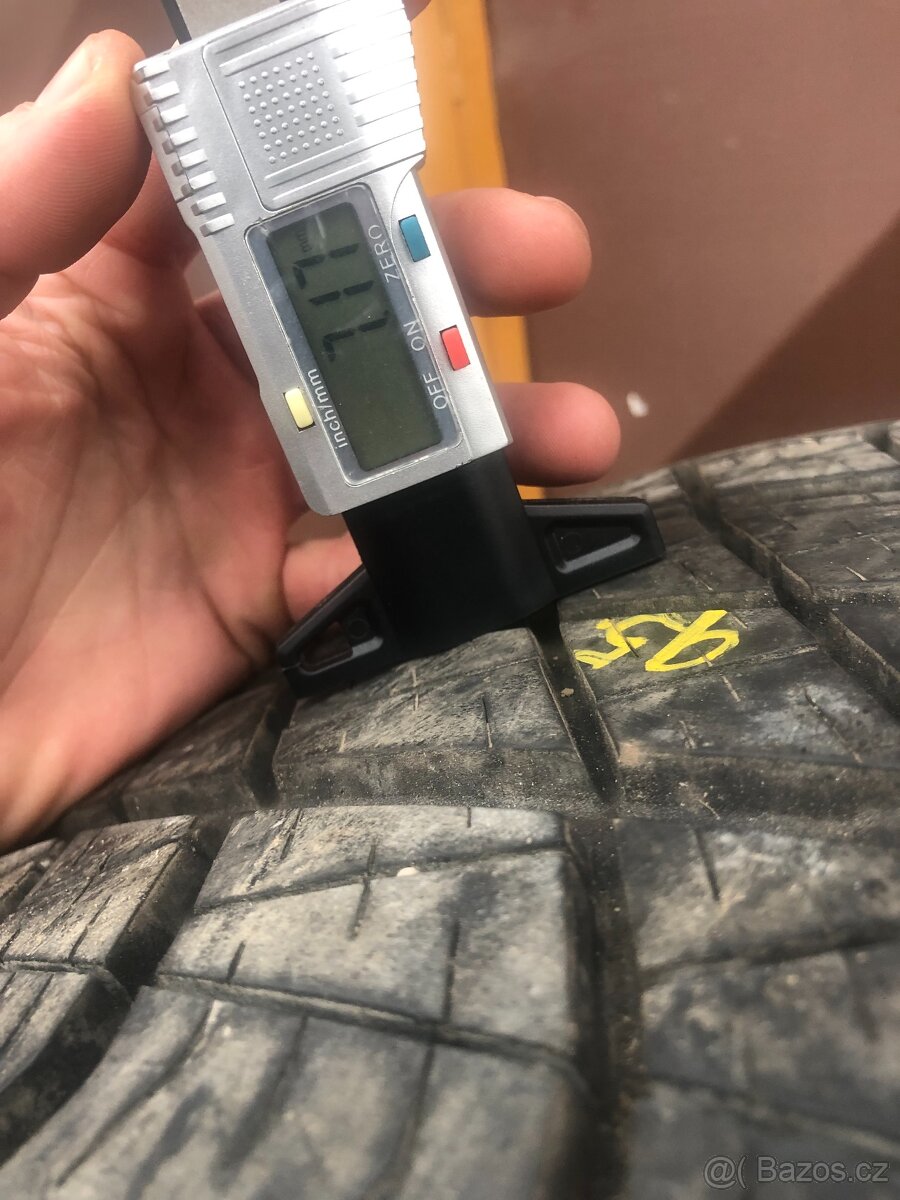 1ks pneu 255/60/18 Goodyear M+S - č.95 - 9