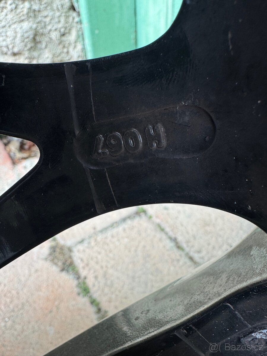 5x100 R18 Voltec Barracuda včetně podložek z 5x100 na 5x112 - 9