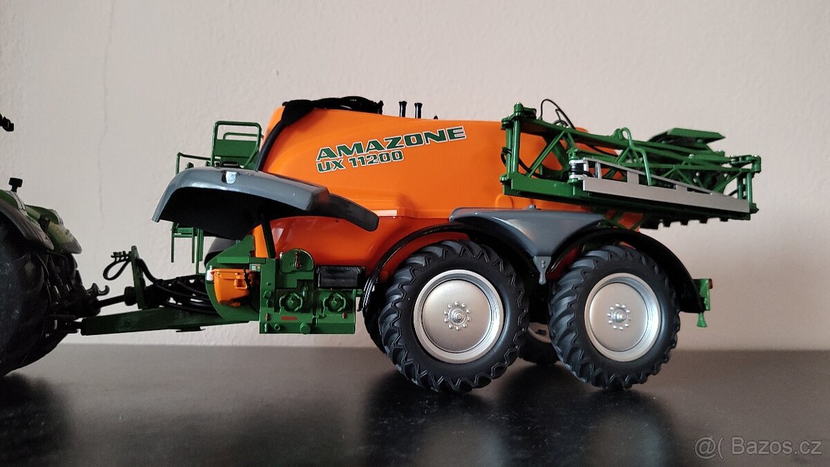 Amazone UX11200 , Wiking 1/32 - 9