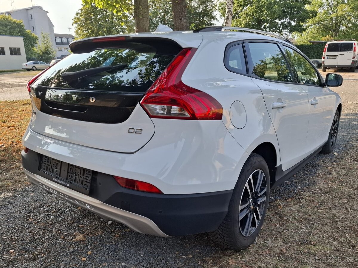 Volvo V40 Cross Country 2,0 D 88kW - 9