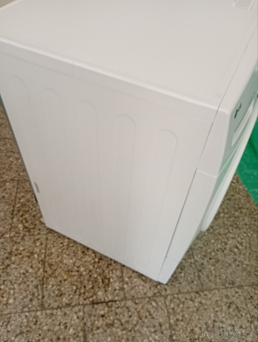 Sušička prádla s tepelným čerpadlem LG - 9