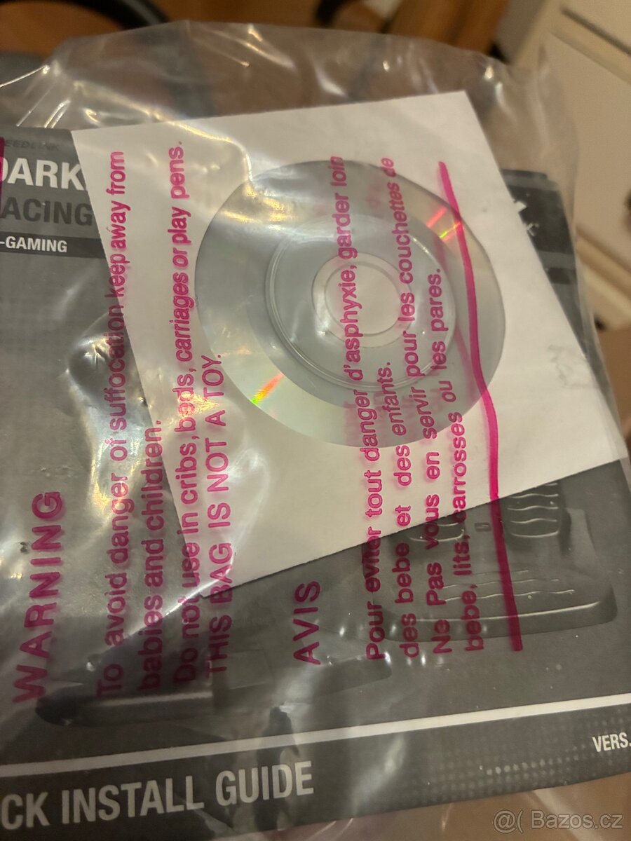 Herní volant , pedály a dvě hry - 9