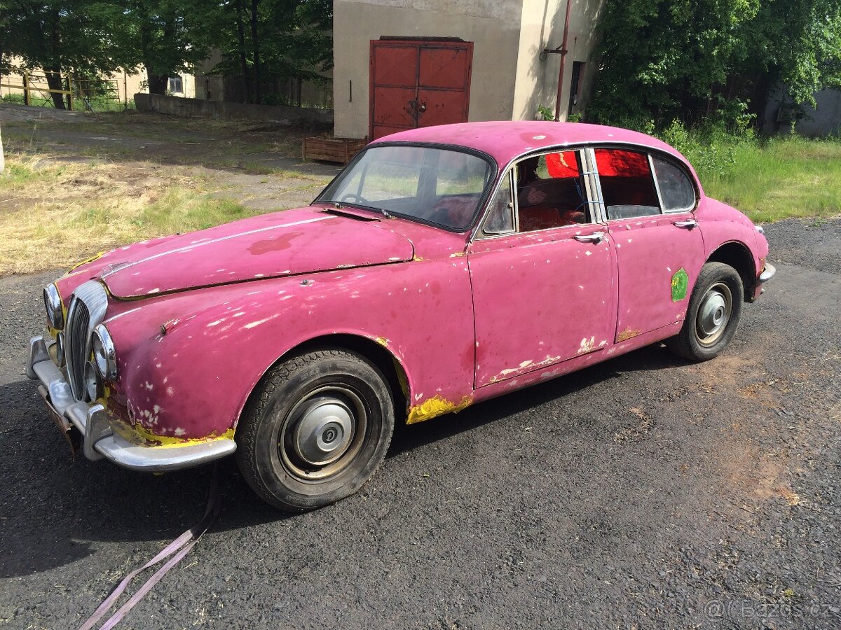 Daimler MK II na díly - 9