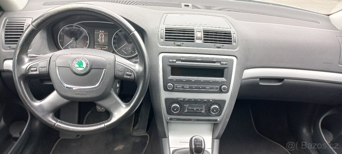 Octavia 1.2 Tsi rok 2013 - 9