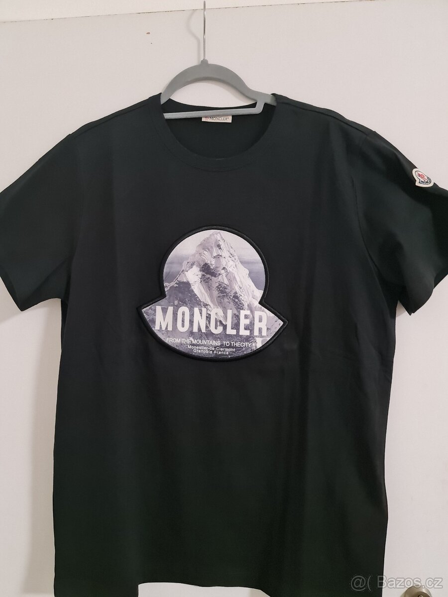 Moncler a Burberry trička a pola - 9