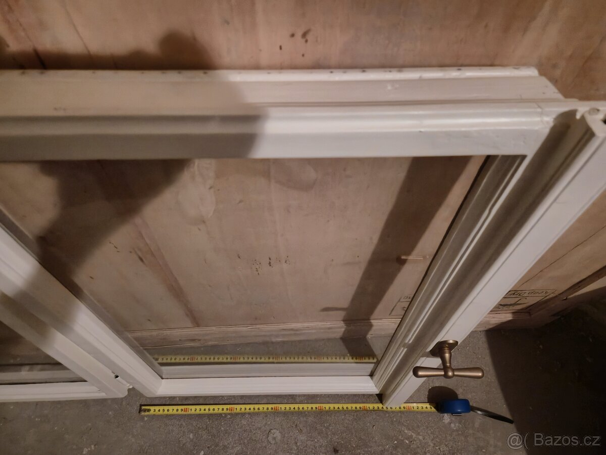 🪟 Dřevěná OKNA 100ks a DVEŘE 🚪 - 9