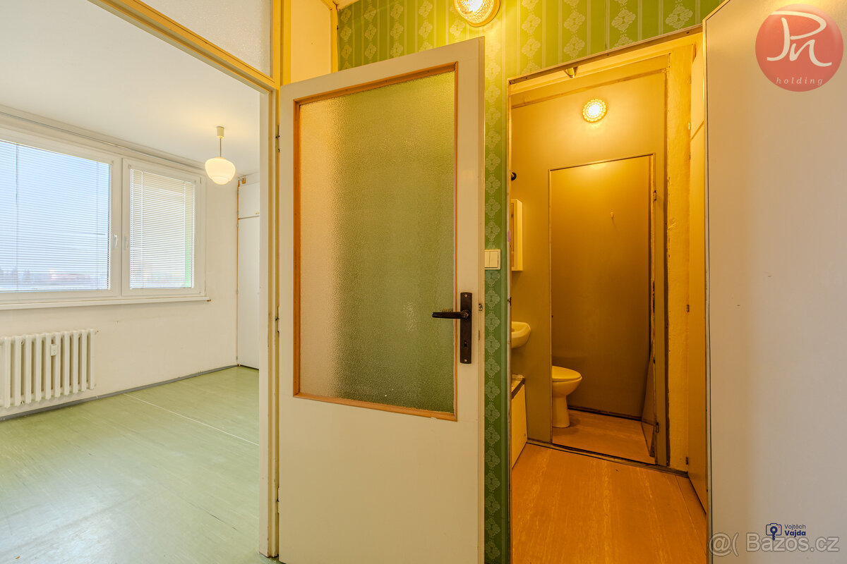 Prodej bytu 1+kk, 35 m², Ahepjukova, Ostrava - 9