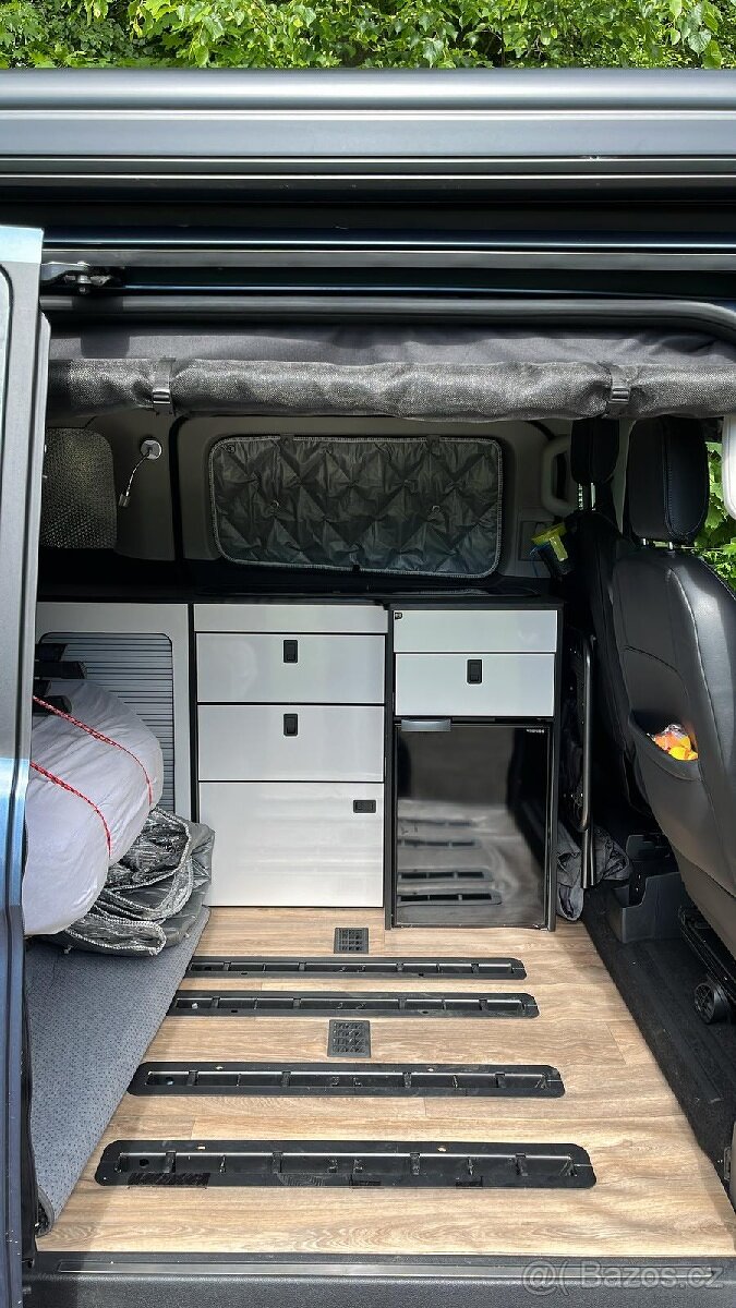 Moskytiéra Ford Custom - 9