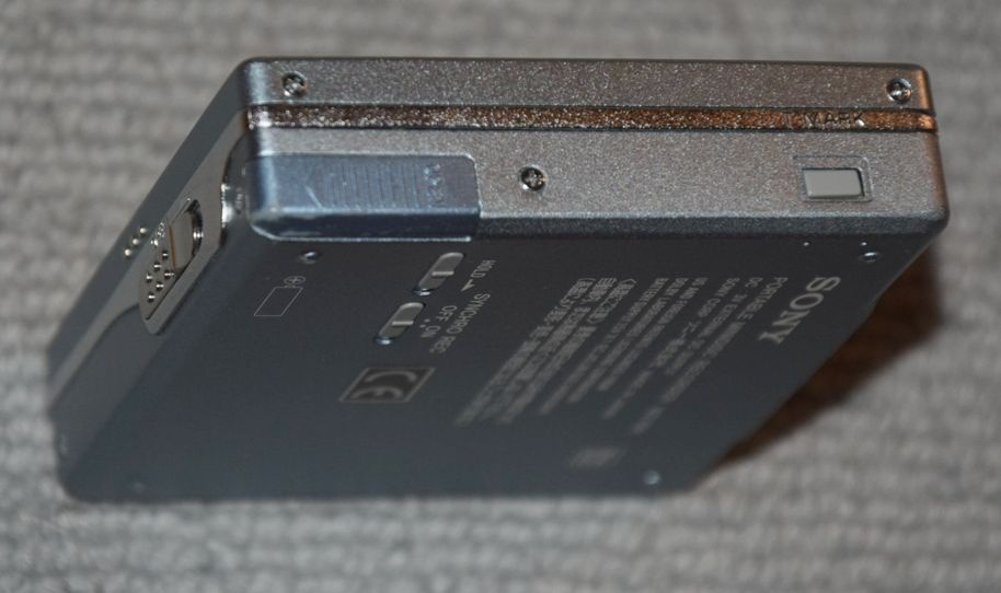 Minidisc Sony MZ-R91, manual, AA adapter, manual, MD disky - 9