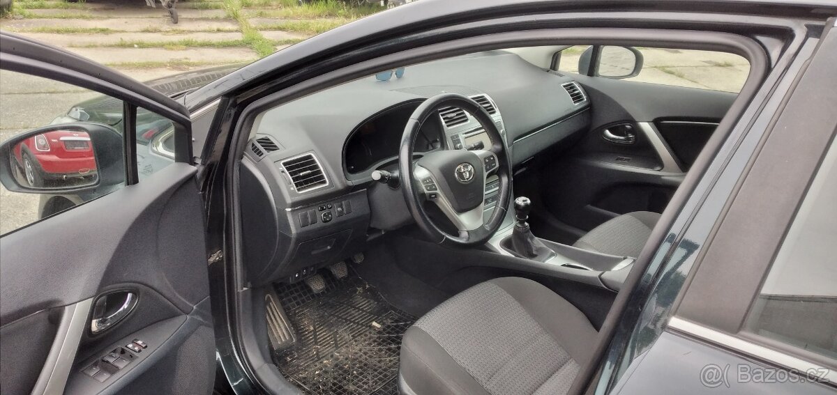 Toyota Avensis T27 kombi 2,0D 2012 PHASE2 1.majitel - 9