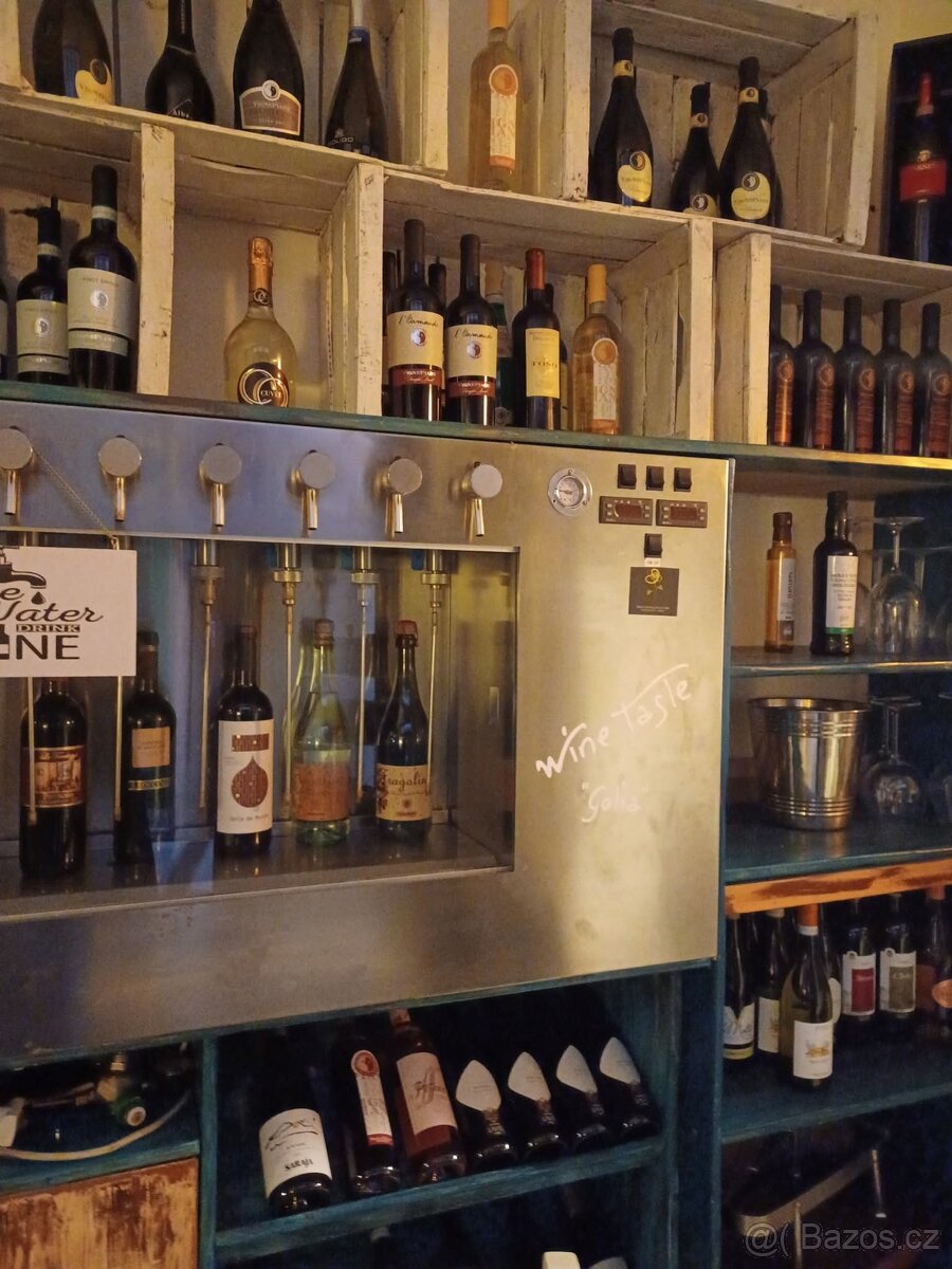 Přenechání zavedeného bistra/kavárny v srdci Olomouce - 9