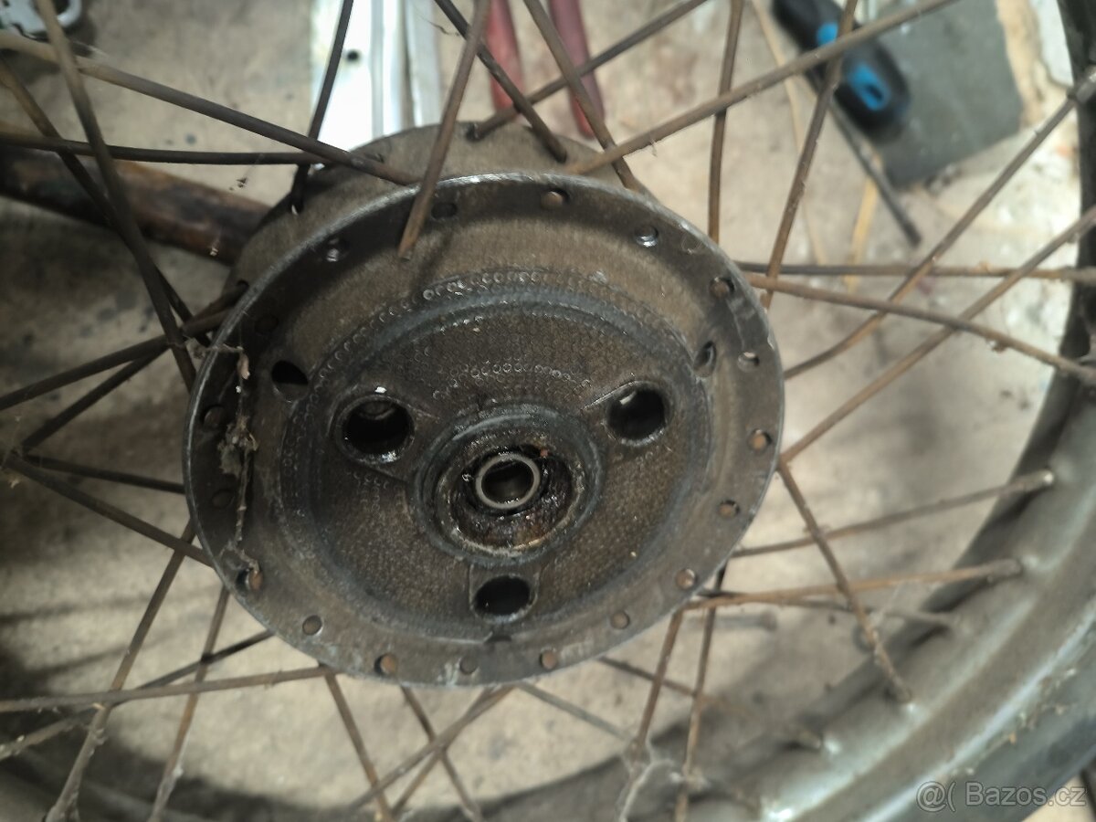 Kola Jawa pionýr 20 21 - 9