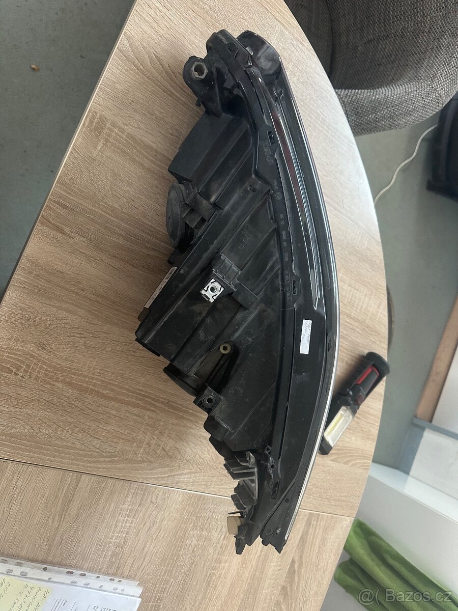 Světlo Volskwagen Golf - 9