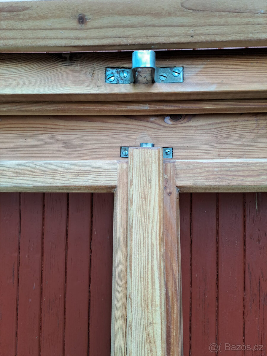 Dřevěné kastlové - špaletové okno 3ks - 9