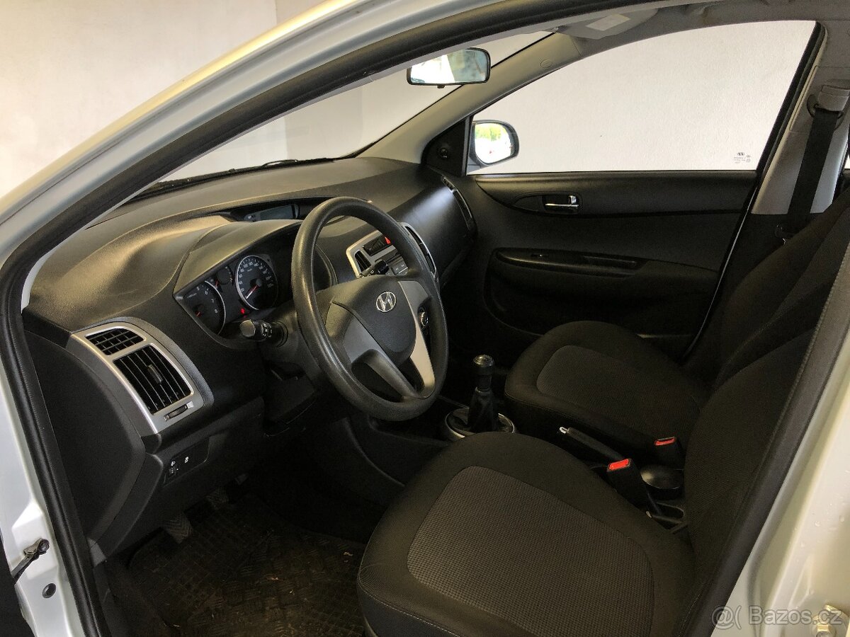 HYUNDAI I20 1.3 16V - 9